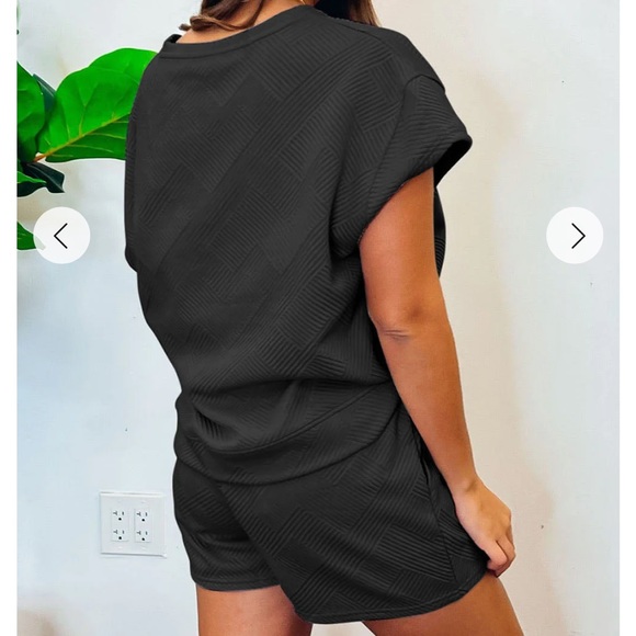 SOLD!!!!! - Picture 2 of 9